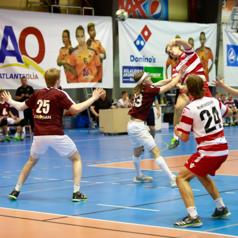 handbolti4.jpg