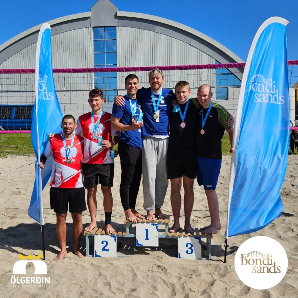 HK-ingar á verðlaunapalli