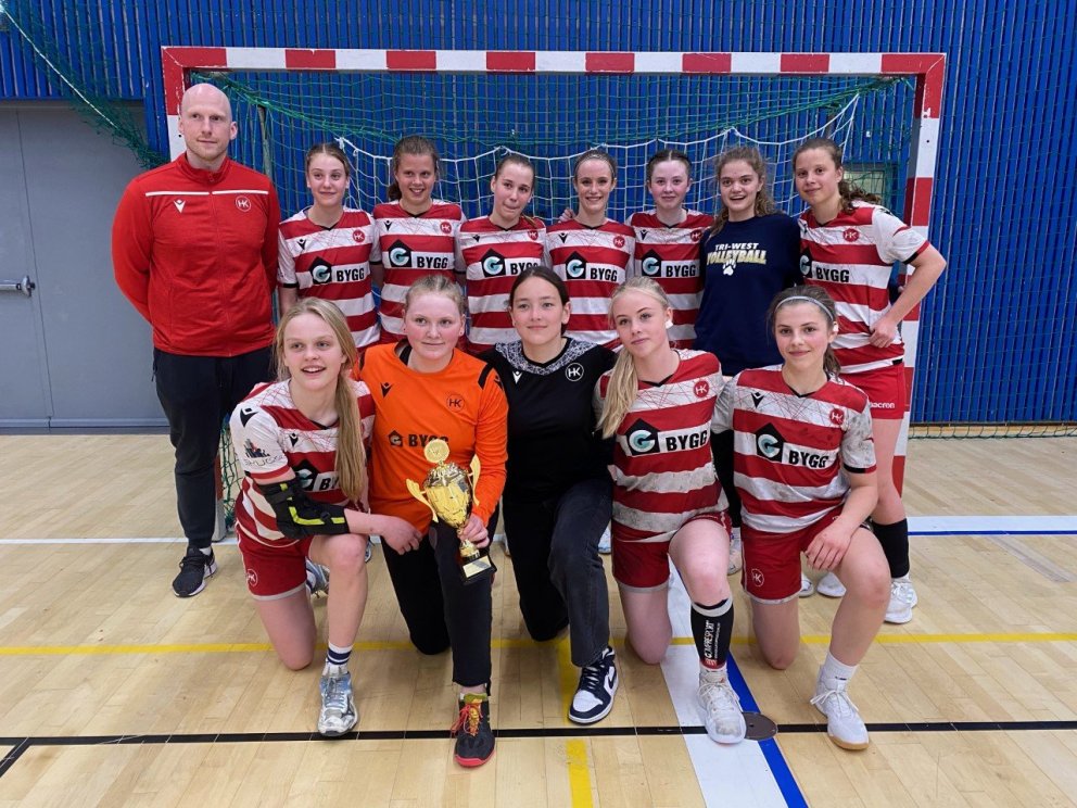 4. flokkur kvenna eru Deildarmeistarar!