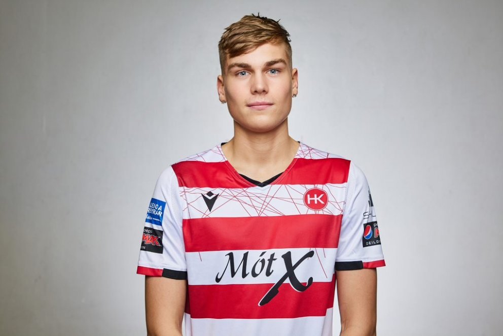 Eiður Atli Rúnarsson skrifar undir sinn fyrsta samning við HK