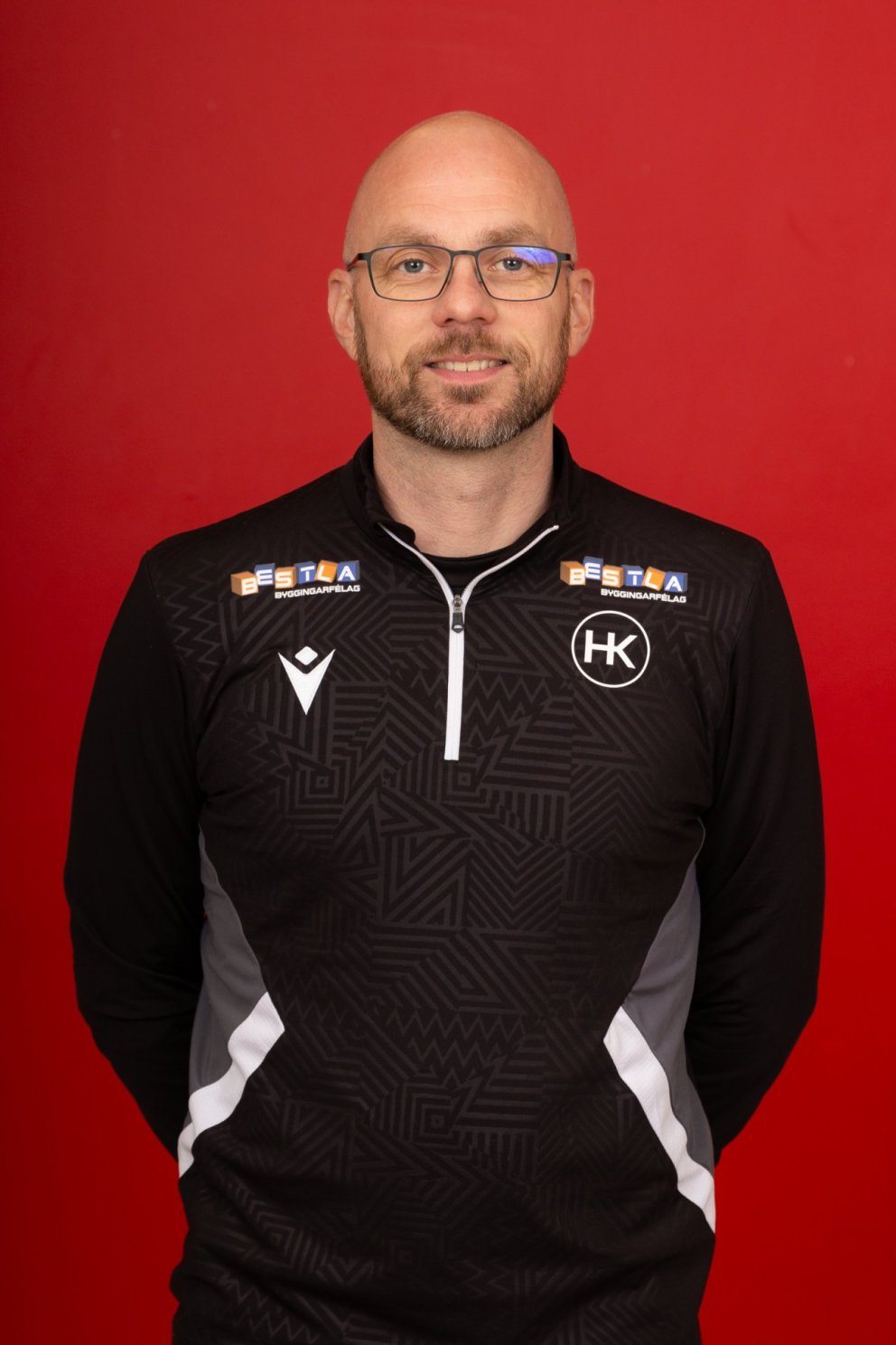 Hilmar Guðlaugsson lætur af störfum sem yfirþjálfari