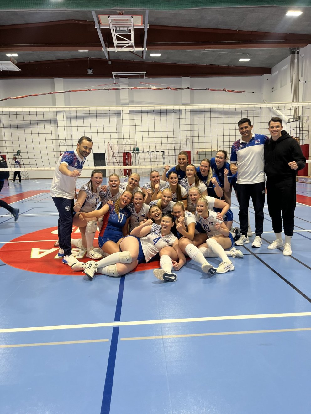 Flottir fulltrúar okkar í kvennalandsliðinu í blaki