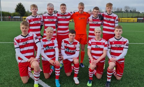 Hér má sjá mynd af byrjunarliði HK í fyrsta leik