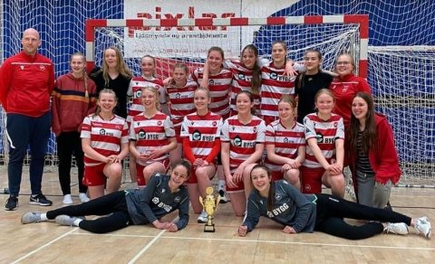 Efsta röð frá vinstri: Karl Kristján Benediktsson, Guðbjörg Erla Steinarsdóttir, Ágústa Rún Jónasdót…