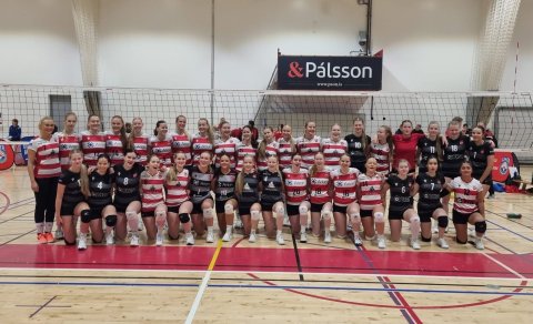 Bikarmót í blaki fór fram um helgina