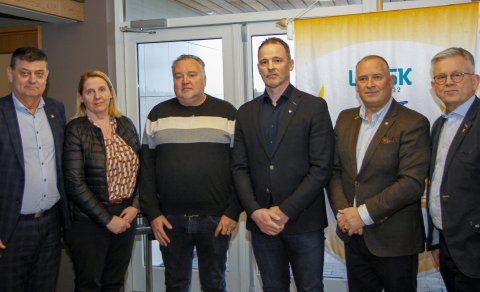 Alexander og Björg sæmd silfurmerki ÍSÍ