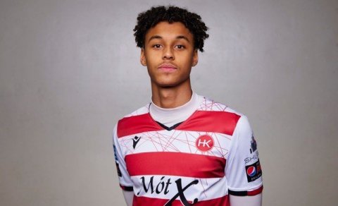 Breki Muntaga Jallow skrifar undir samning við HK