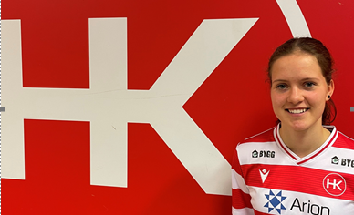 Ragnhildur Sóley skrifar undir samning við HK