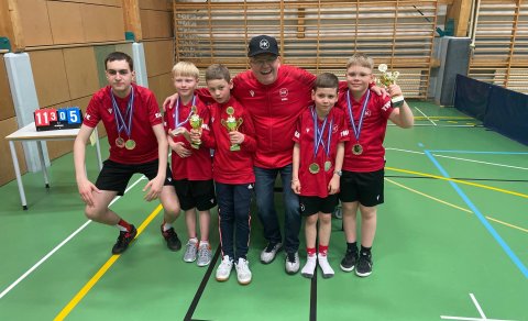 Flottir iðendur HK ásamt Bjarna þjálfara
Mynd: aðsend