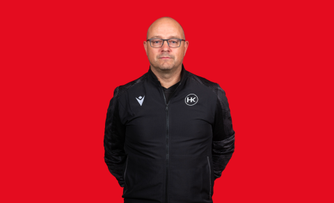 Samúel lætur af störfum